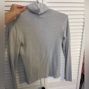 Lulus soft turtlenecm